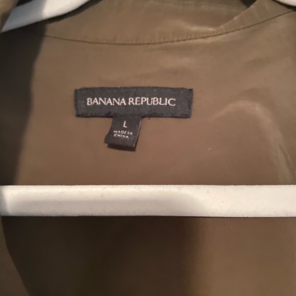 Dark olive green banana republic button down